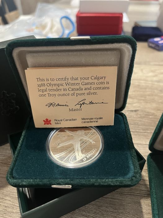 Сребърни унции различни видове със и без сертификат