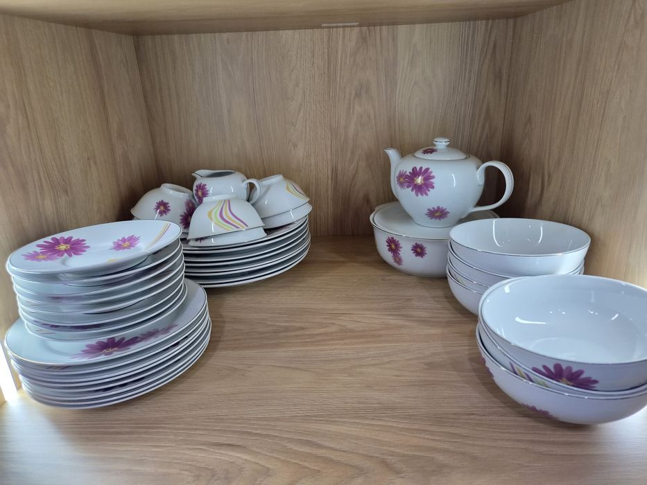 Сервиз на 8 персон