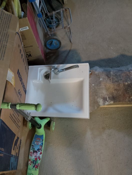 Раковина  продается