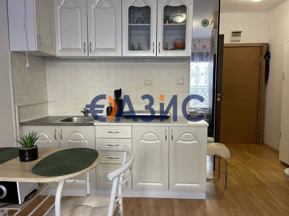 Продава се Едностаен апартамент в к.к. Слънчев бряг - 28 кв.м за 1054 €/кв.м - Снимка #6
