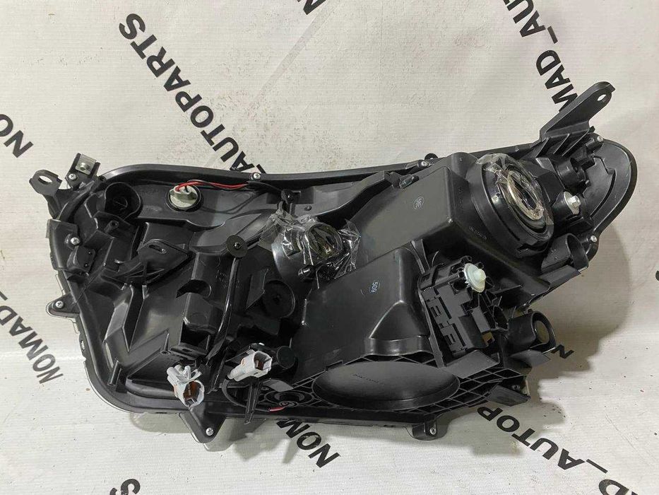 Фара Рав4 16-19 / Rav4 16-19