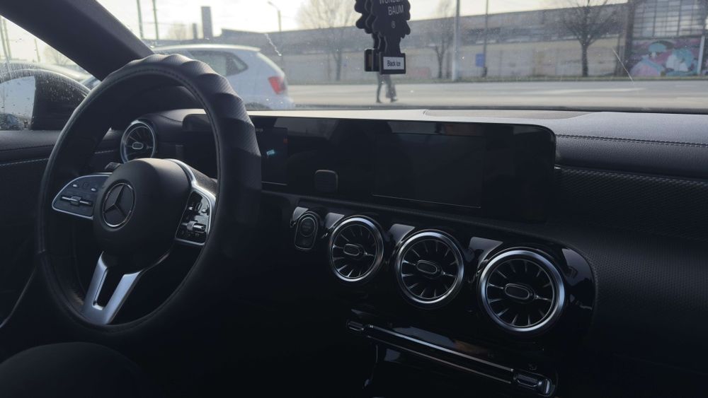 MERCEDES-BENZ CLA 2021 — imagine 4