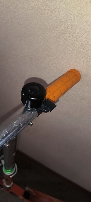 Самокат железный