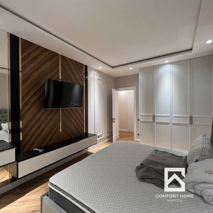 Жк Nrg oybek! Сдается 3х-ком квартира! В элит комплексе!