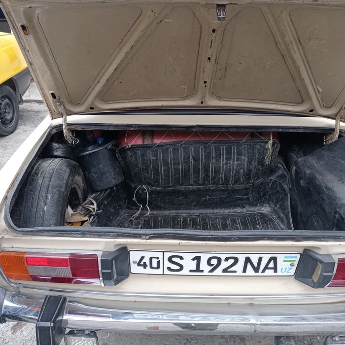 Сотилади 1987 йил