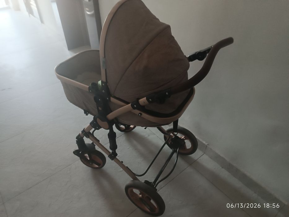 Kolyaska teknum sotiladi.  Kelishtirib berib yuboraman