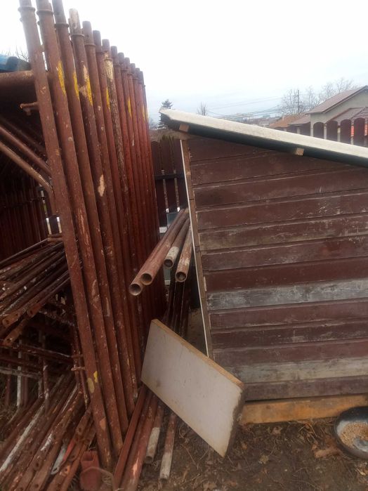 Schela                  i                             italiana