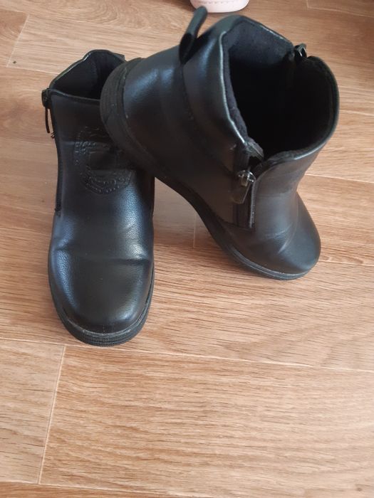 Продам обувь детское 33, 34рр