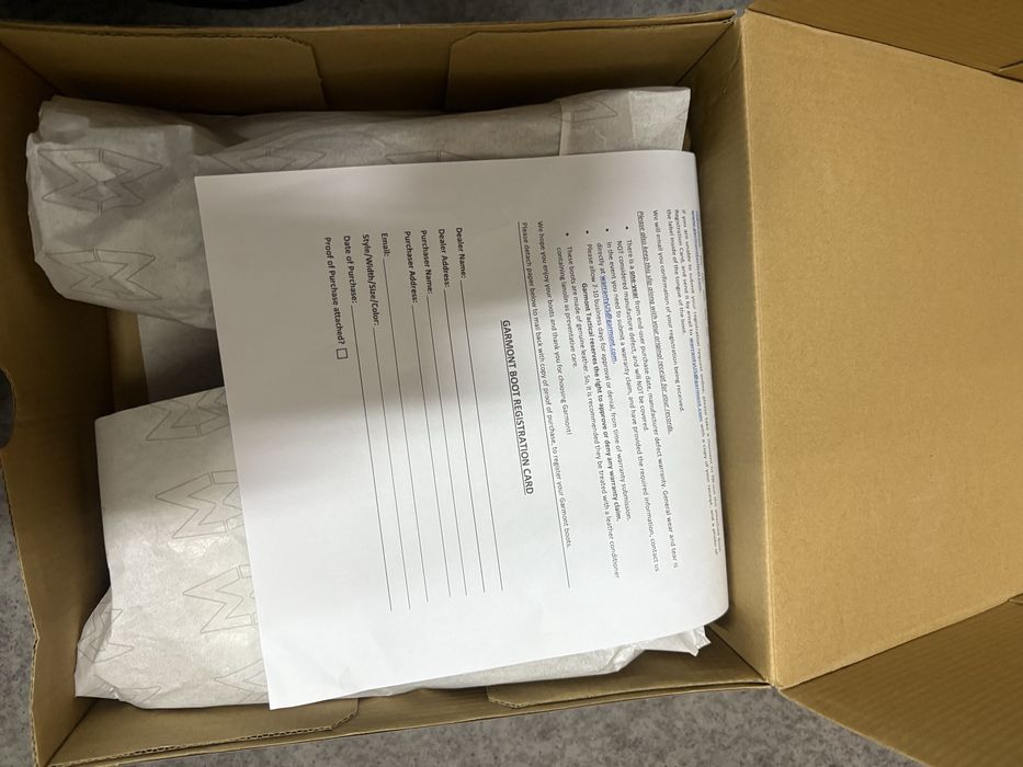 Ghete Garmont 9.81 Alert noi marimea 40 1/2 , 25,5 cm