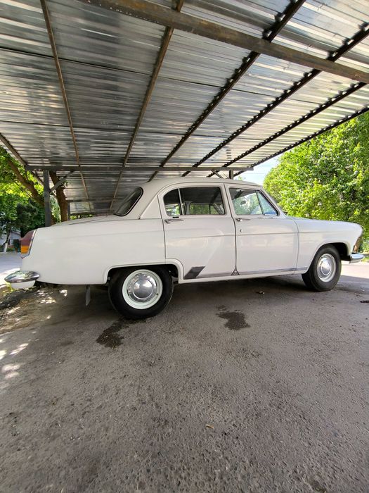 Антиквар Волга Газ 21