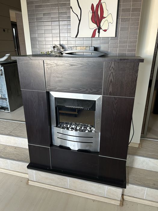Vand diferite piese de mobilier