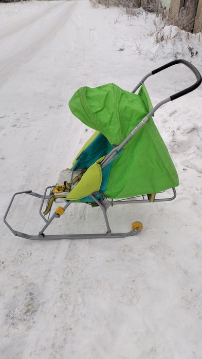 Продам санки детские