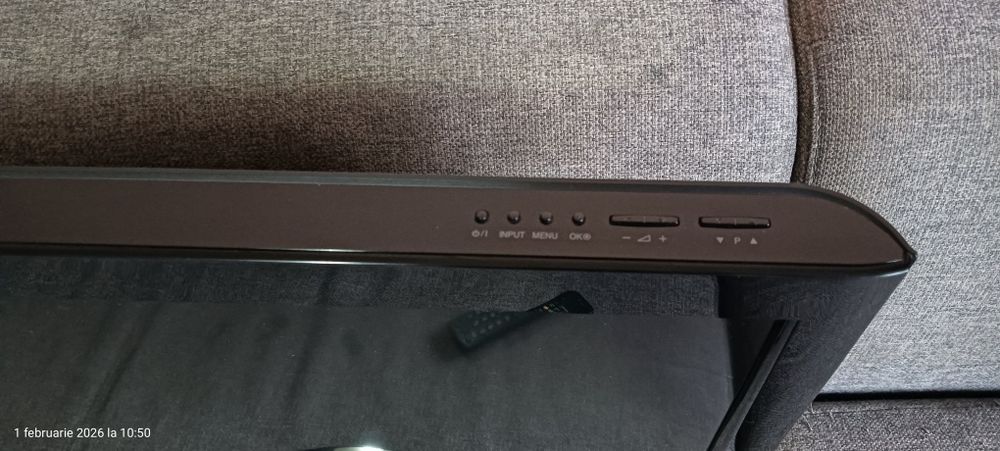 Televizor LG model 26LH2000