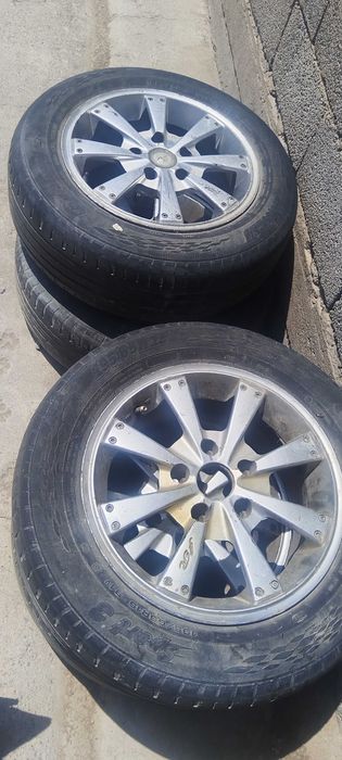 Продам шины летние
