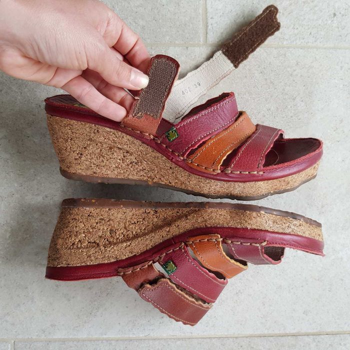 El Naturalista shoes