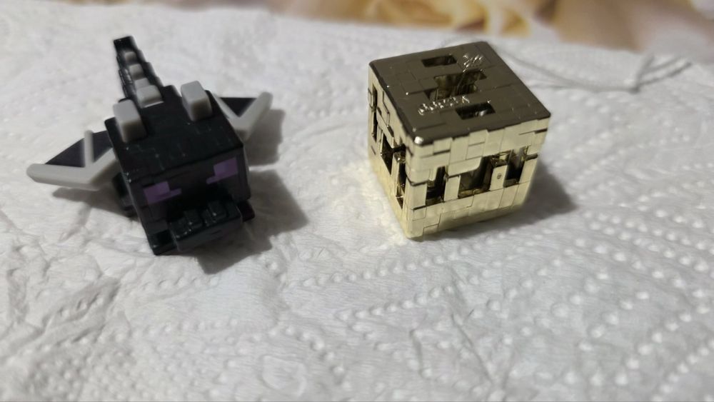 Kinder JOY minecraft