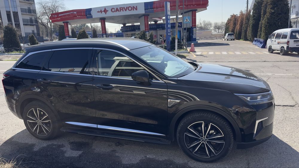 Продается машина Nissan Venucia