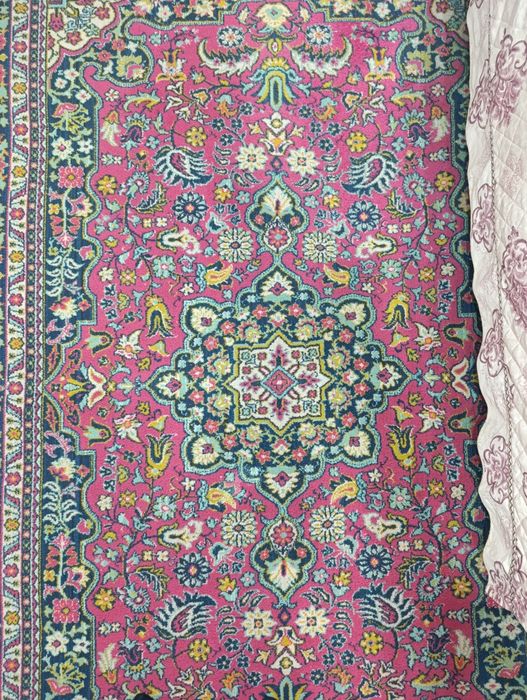 Продам ковры дорожки ковровые