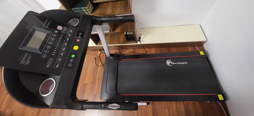 Banda de alergat electrica FitTronic - foarte putin utilizata