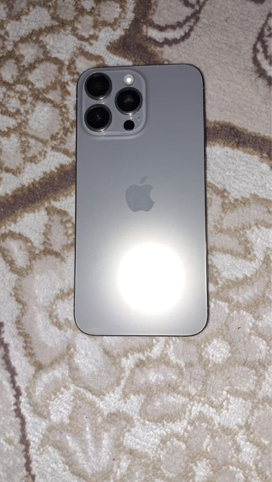 продаю iphone 15 pro max