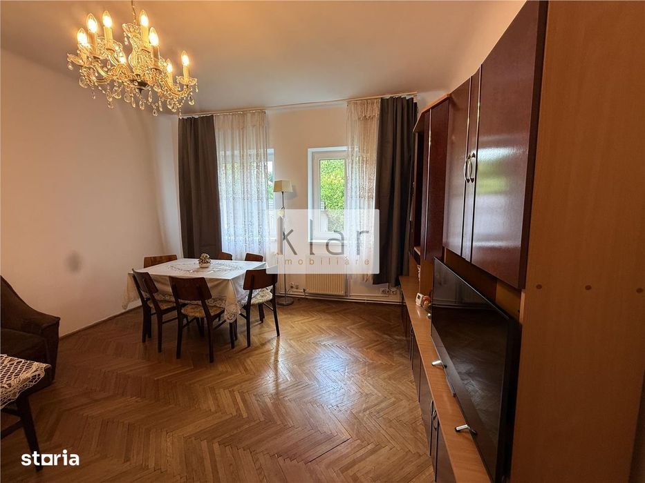 Inchiriere apartament la casa ,are curte si garaj zona hotel Napoca