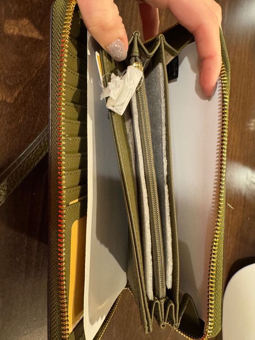 Дамски портфейл тип органайзер Michael Kors