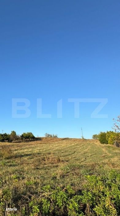 Teren intravilan Malu Mare 400 mp, cu deschidere de 20m si vedere pano