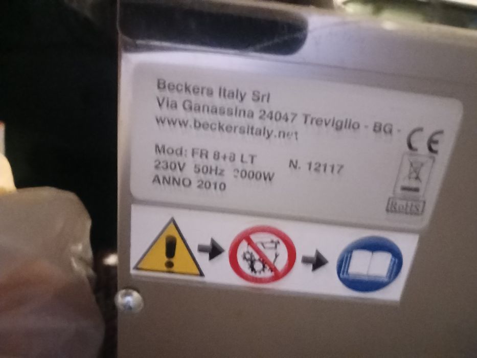 Фритюрница новый beekers 8+8