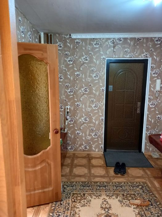 Продам квартиру на 8 мкр