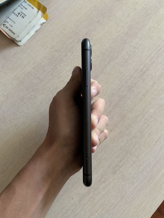 Продам iPhone 11 128gb