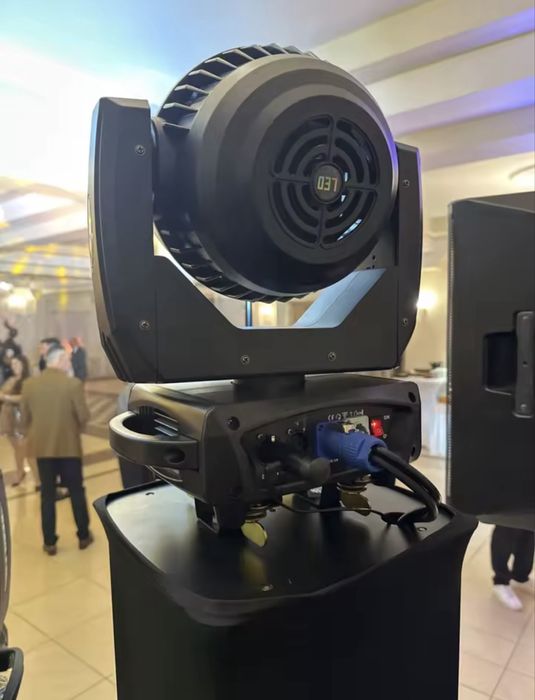 Moving Head WASH 19x15 * PRODUS NOU *