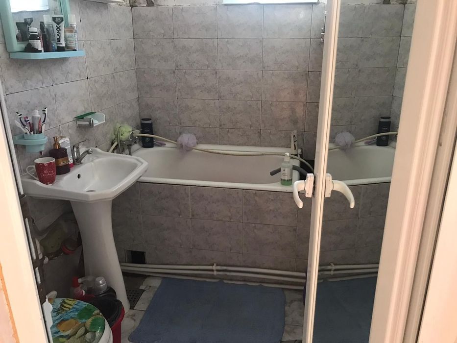 Vînd Apartament 4 camere