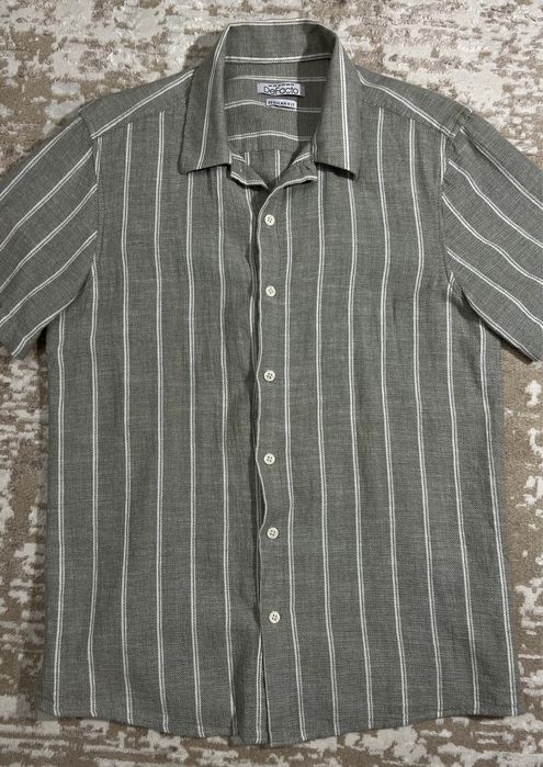 Мужская рубашка с коротким рукавом