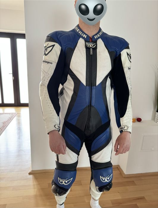 Costum/combinezon moto din piele Berik