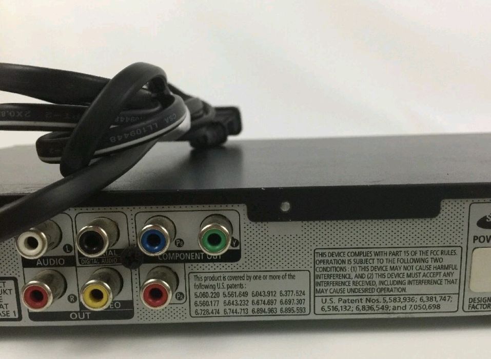 Dvd player Samsung DVD-P191 slim