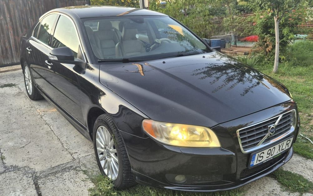 Volvo S80