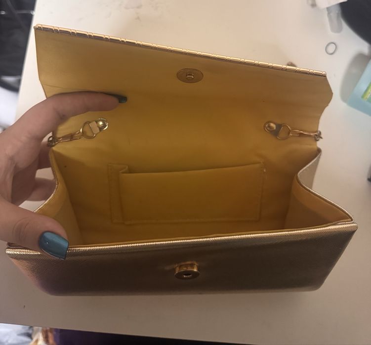 Gold Clutch Bag / Златна чанта клъч