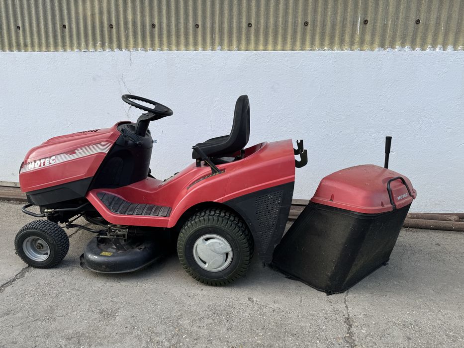 Tractoras de tuns iarba Motec