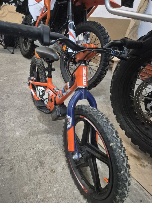 KTM SX-E 1.12 2023
BICICLETE COPII
KTM SX-E 1.12 2023
KTM SX-E 1.12 2023