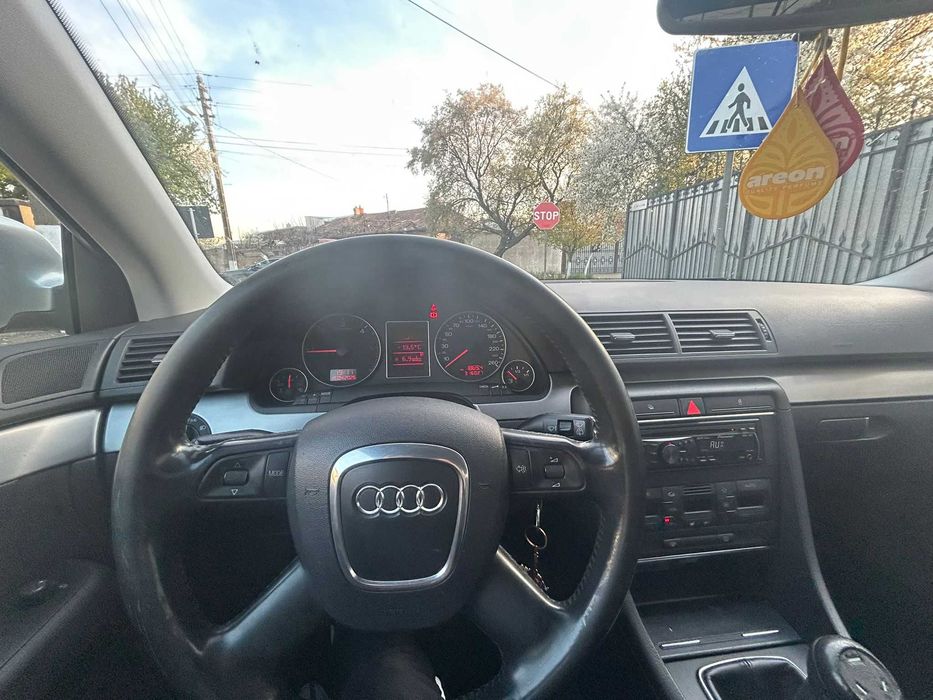 Vand Audi A4 b7 2006