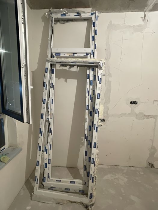 Продам пластиковое окно