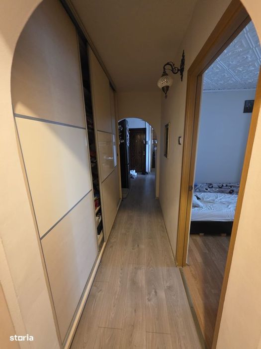 Vand apartament 3 camere cartier ALFA Arad