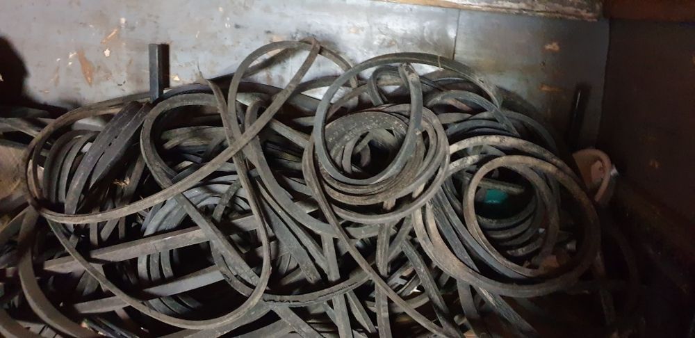 Продам ремни разных размеров