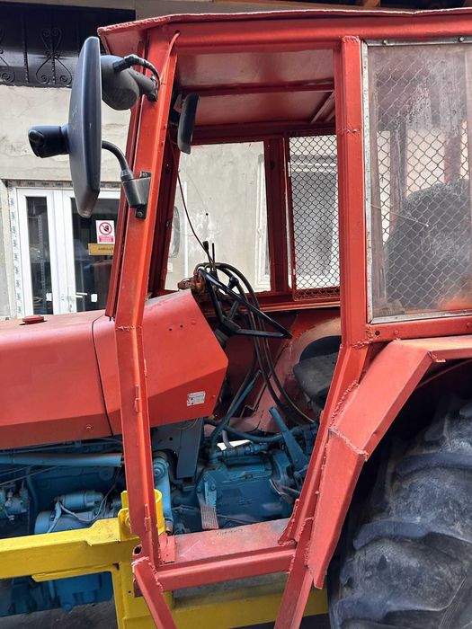 MASSEY FERGUSON 265 cu incarcator frontal