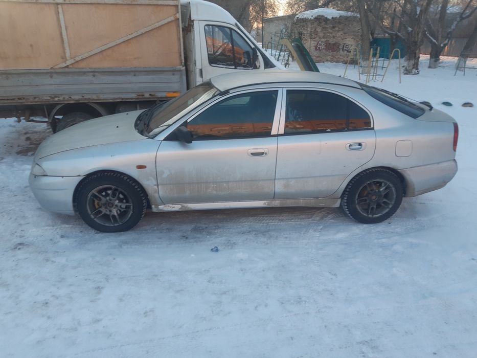 Продам митсубиси каризма
