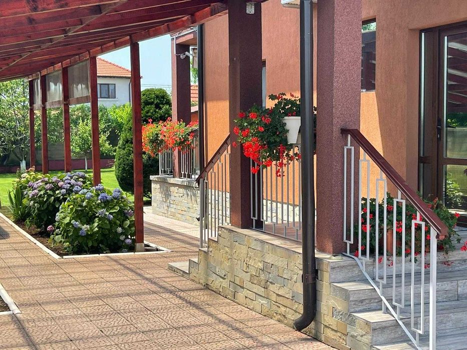 Imobil Baicoi cartier Ciresi