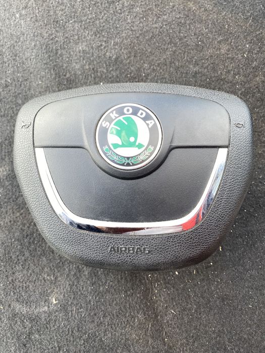 Skoda Octavia Fabia аирбаг  аербег Rapid airbag Шкода airbeg 1z0880201
