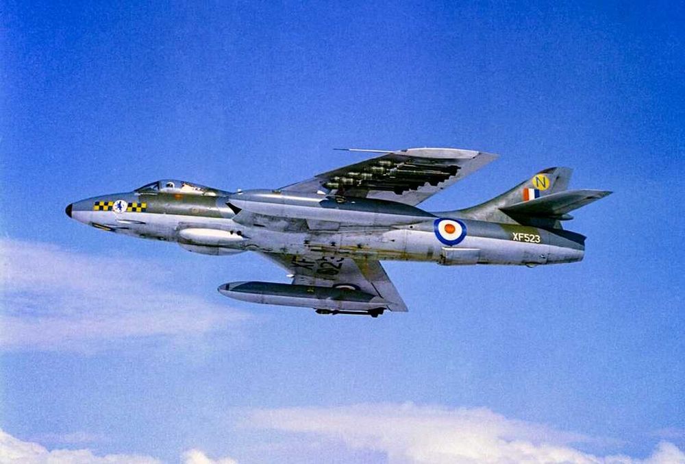 самолёт конструктор сборная модель Хокер Хантер 1/72 Англия