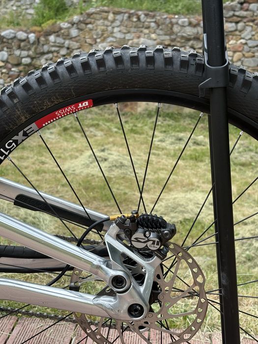2023 Commencal Clash DH Edition