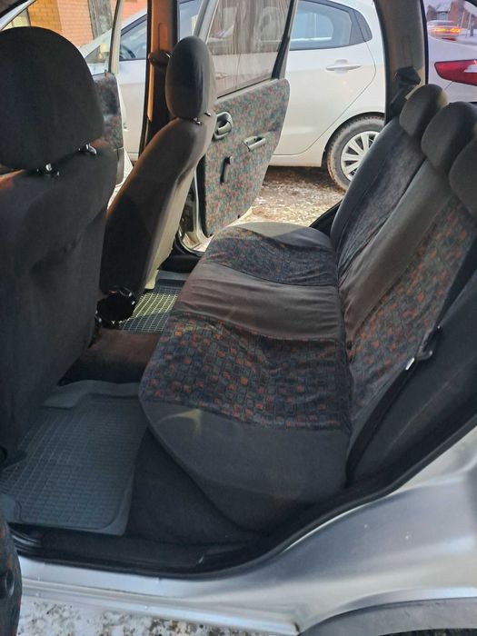 Продам опель Vita 2000 год 1.4